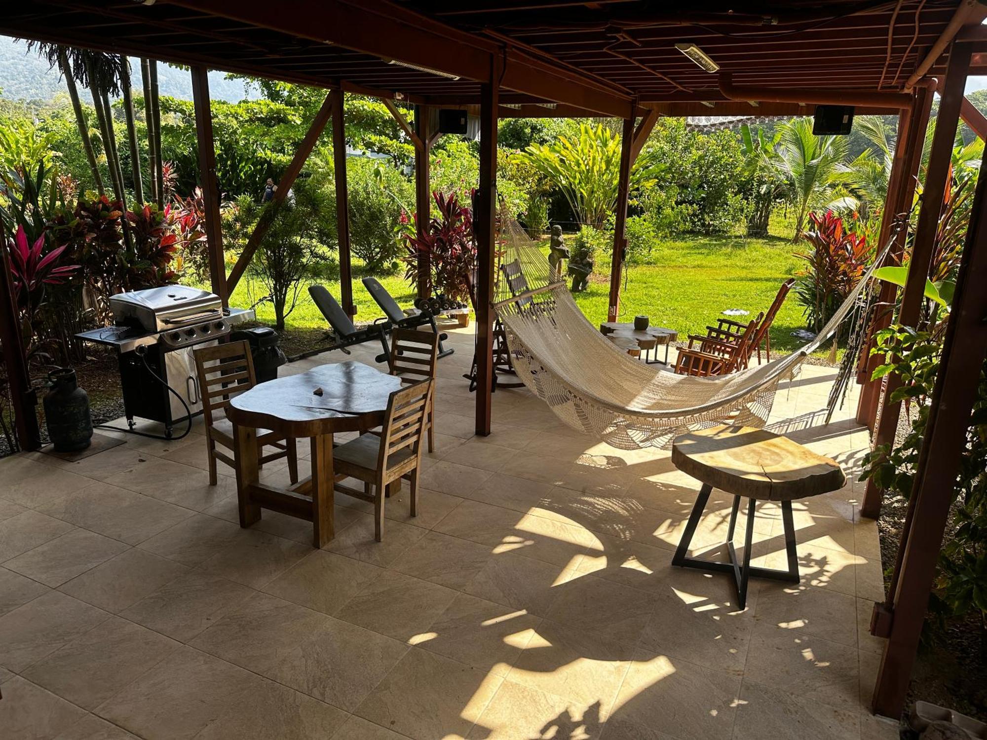 Uvita Oasis Retreat With Villa Cabins And Apartment Exteriér fotografie