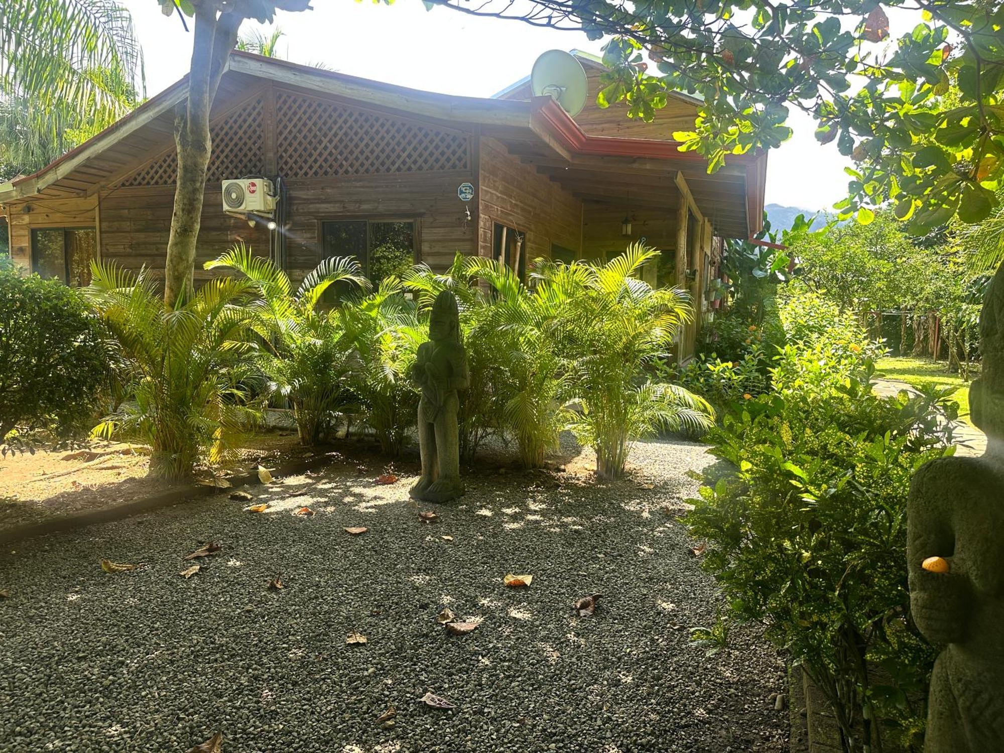 Uvita Oasis Retreat With Villa Cabins And Apartment Exteriér fotografie